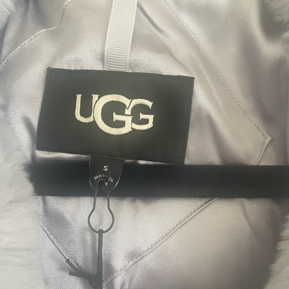 Ugg Mandy Faux Fur Hoodie II - Picture 4 of 6